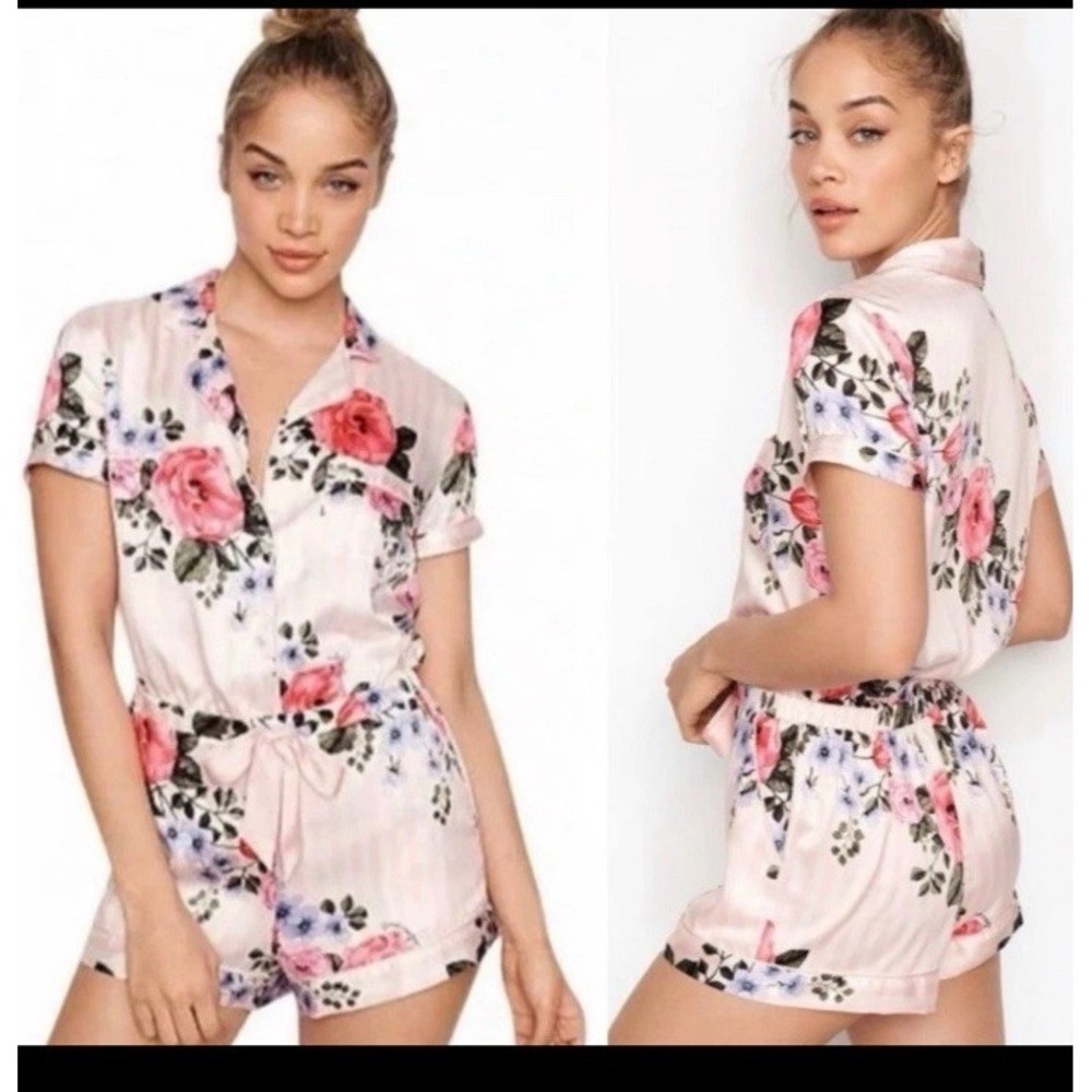 VICTORIA SECRET Pink Floral Satin Romper Shorts Pajamas Size‎ Medium